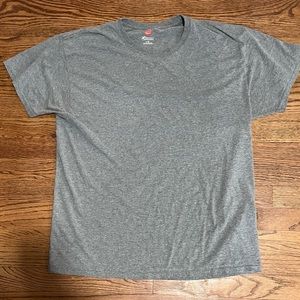 Grey Hanes t shirt